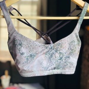 Lululemon Yoga sports bra
